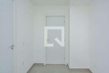 Corredor de apartamento para alugar com 1 quarto, 37m² em Usina Piratininga, São Paulo