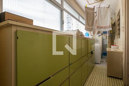 Apartamento à venda com 170m², 3 quartos e 1 vagaÁrea de Serviço