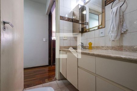 Apartamento à venda com 170m², 3 quartos e 1 vagaBanheiro 2