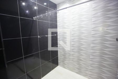 Casa de condomínio à venda com 200m², 3 quartos e 2 vagasBanheiro da Suíte 1