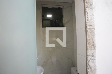Casa de condomínio à venda com 200m², 3 quartos e 2 vagasLavabo da Piscina