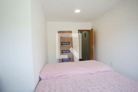 Casa de condomínio à venda com 200m², 3 quartos e 2 vagasQuarto Suíte 2