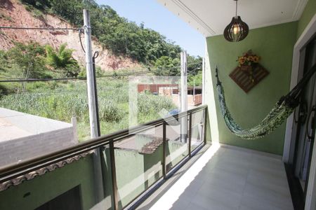 Casa de condomínio à venda com 200m², 3 quartos e 2 vagasVaranda da Suíte 1