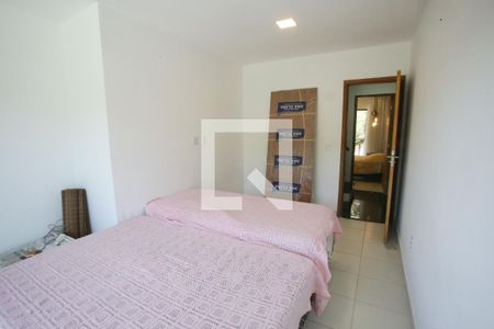 Casa de condomínio à venda com 200m², 3 quartos e 2 vagasQuarto Suíte 2