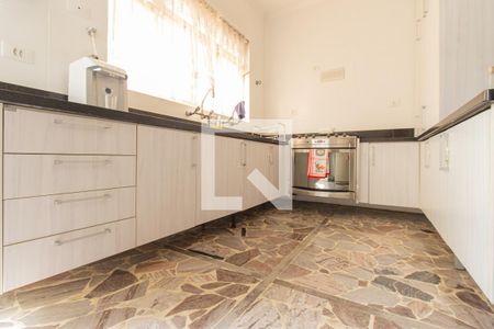 Casa para alugar com 165m², 3 quartos e 2 vagas Casa para alugar com 165m², 3 quartos e 2 vagasCozinha