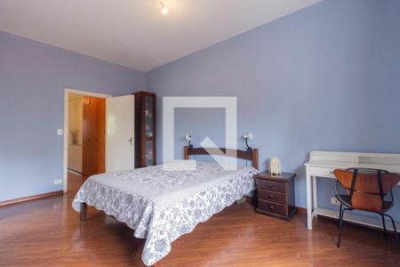 Casa para alugar com 165m², 3 quartos e 2 vagas Casa para alugar com 165m², 3 quartos e 2 vagasSuíte 2