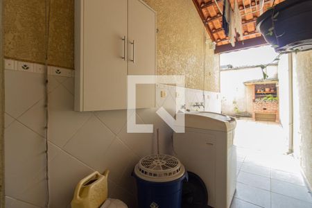 Casa para alugar com 165m², 3 quartos e 2 vagas Casa para alugar com 165m², 3 quartos e 2 vagasÁrea de Serviço