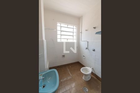 Apartamento para alugar com 100m², 3 quartos e sem vaga Apartamento para alugar com 100m², 3 quartos e sem vagaBanheiro