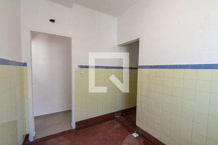 Apartamento para alugar com 100m², 3 quartos e sem vaga Apartamento para alugar com 100m², 3 quartos e sem vagaCozinha