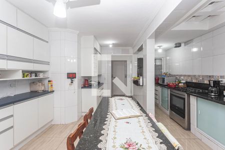 Casa à venda com 280m², 3 quartos e 4 vagas Casa à venda com 280m², 3 quartos e 4 vagasCozinha