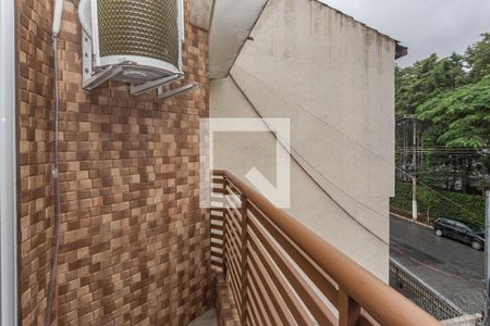 Casa à venda com 280m², 3 quartos e 4 vagas Casa à venda com 280m², 3 quartos e 4 vagasVaranda da Suíte 1