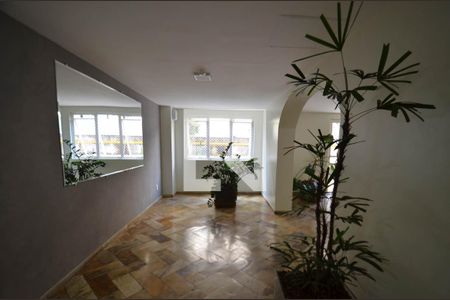 Apartamento para alugar com 145m², 3 quartos e 2 vagas Apartamento para alugar com 145m², 3 quartos e 2 vagasHall de entrada