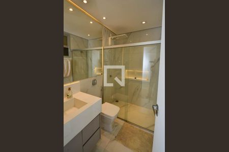 Apartamento para alugar com 145m², 3 quartos e 2 vagas Apartamento para alugar com 145m², 3 quartos e 2 vagasBanheiro social