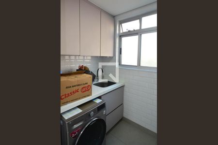 Apartamento para alugar com 145m², 3 quartos e 2 vagas Apartamento para alugar com 145m², 3 quartos e 2 vagasArea serviço
