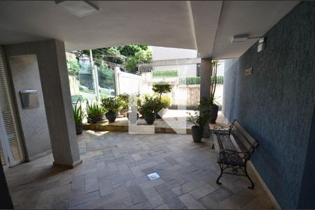 Apartamento para alugar com 145m², 3 quartos e 2 vagas Apartamento para alugar com 145m², 3 quartos e 2 vagasHall de entrada