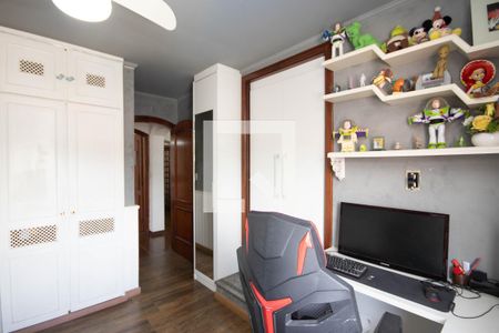 Casa de condomínio à venda com 360m², 4 quartos e 4 vagasSuíte 2