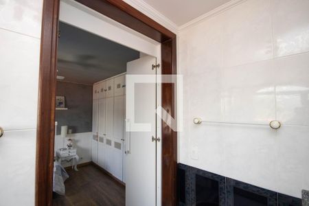 Casa de condomínio à venda com 360m², 4 quartos e 4 vagasBanheiro da Suíte 2