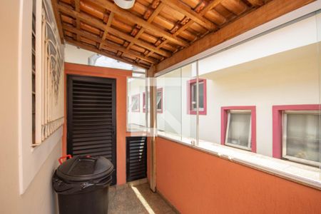 Casa de condomínio à venda com 360m², 4 quartos e 4 vagasVaranda