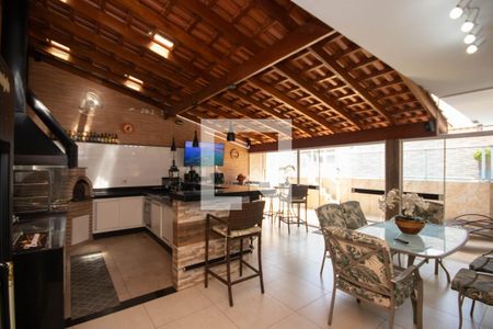 Casa de condomínio à venda com 360m², 4 quartos e 4 vagasEspaço Gourmet
