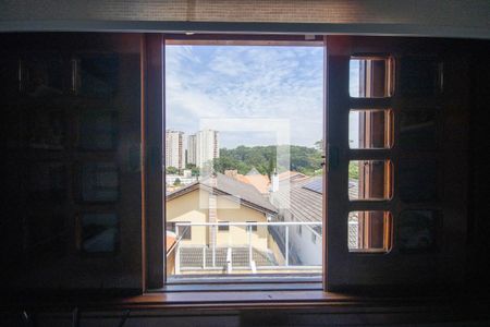 Casa de condomínio à venda com 360m², 4 quartos e 4 vagasVista da Suíte 2