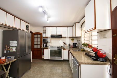 Casa de condomínio à venda com 360m², 4 quartos e 4 vagasCozinha