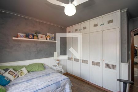 Casa de condomínio à venda com 360m², 4 quartos e 4 vagasSuíte 2