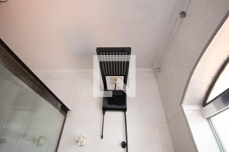 Casa de condomínio à venda com 360m², 4 quartos e 4 vagasBanheiro da Suíte 2