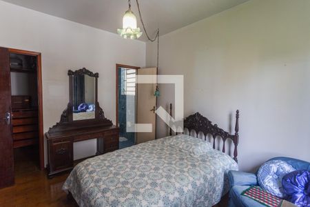 Casa à venda com 312m², 6 quartos e 2 vagasSuíte 2