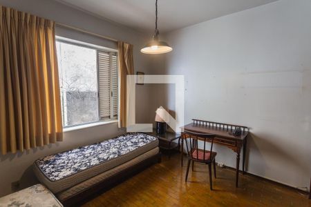 Casa à venda com 312m², 6 quartos e 2 vagasQuarto 3