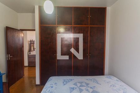 Casa à venda com 312m², 6 quartos e 2 vagasArmário da Suíte 1