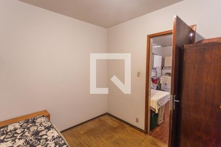 Casa à venda com 312m², 6 quartos e 2 vagasQuarto de Serviço no 2° Pavimento