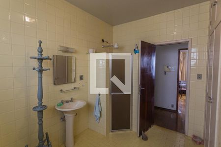 Casa à venda com 312m², 6 quartos e 2 vagasBanheiro Social 1