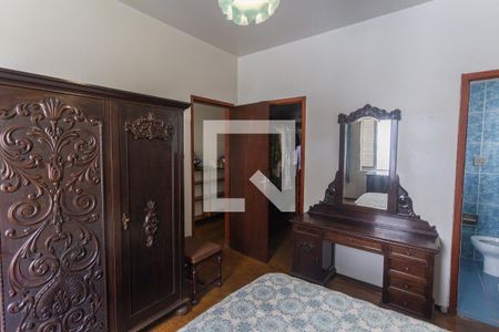 Casa à venda com 312m², 6 quartos e 2 vagasSuíte 2