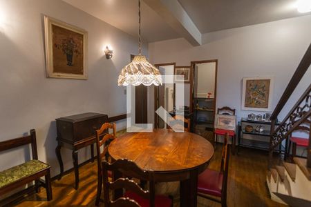 Casa à venda com 312m², 6 quartos e 2 vagasSala 3 no 2° Pavimento