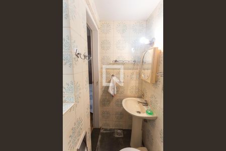 Casa à venda com 312m², 6 quartos e 2 vagasBanheiro da Suíte 1