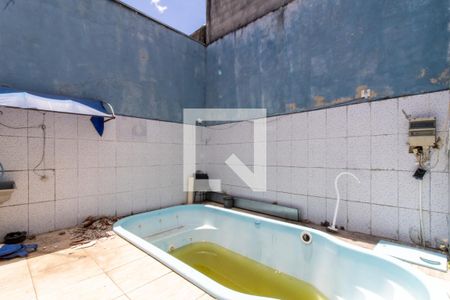 Casa à venda com 150m², 3 quartos e 2 vagasÁrea Externa