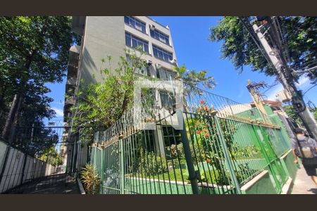 Apartamento para alugar com 110m², 3 quartos e 1 vagaFachada