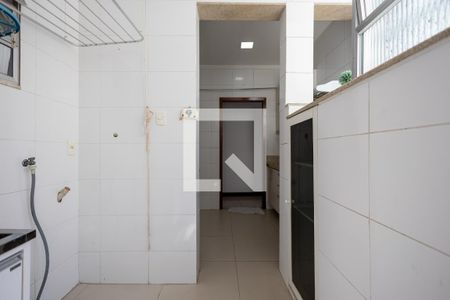 Apartamento para alugar com 110m², 3 quartos e 1 vagaÁrea de Serviço