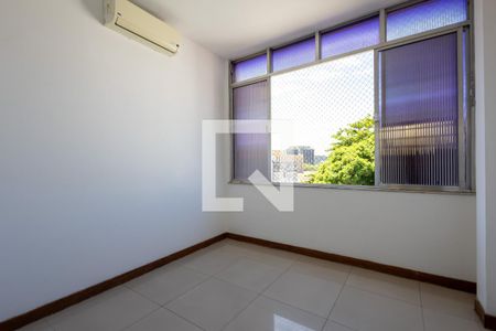 Apartamento para alugar com 110m², 3 quartos e 1 vagaQuarto 2