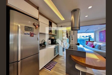 Apartamento à venda com 72m², 2 quartos e 2 vagasCozinha