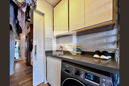 Apartamento à venda com 72m², 2 quartos e 2 vagasÁrea de Serviço