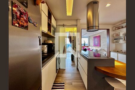 Apartamento à venda com 72m², 2 quartos e 2 vagasCozinha