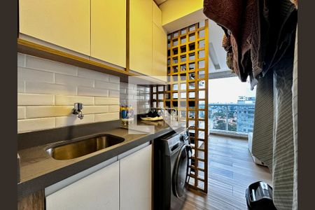 Apartamento à venda com 72m², 2 quartos e 2 vagasÁrea de Serviço