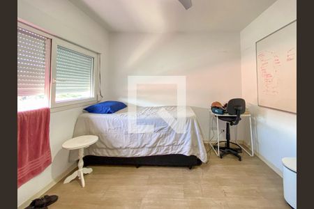 Casa à venda com 300m², 3 quartos e 4 vagas Casa à venda com 300m², 3 quartos e 4 vagasQuarto 2