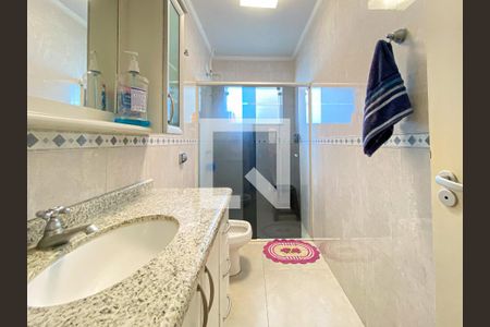 Casa à venda com 300m², 3 quartos e 4 vagas Casa à venda com 300m², 3 quartos e 4 vagasBanheiro