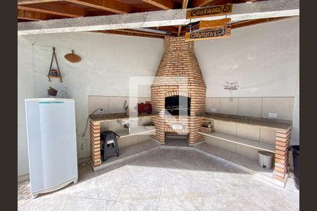 Casa à venda com 300m², 3 quartos e 4 vagas Casa à venda com 300m², 3 quartos e 4 vagasÁrea Externa