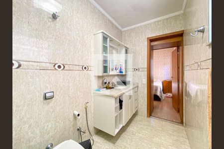 Casa à venda com 300m², 3 quartos e 4 vagas Casa à venda com 300m², 3 quartos e 4 vagasBanheiro do Quarto 1