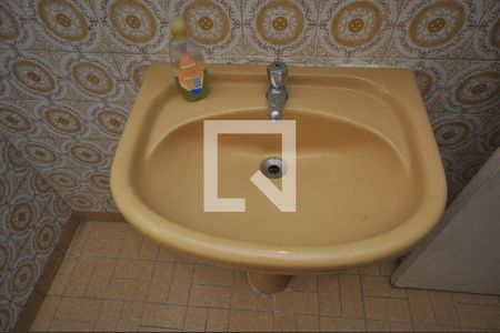 Casa à venda com 190m², 2 quartos e 3 vagasBanheiro 2