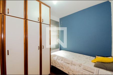 Apartamento à venda com 64m², 3 quartos e 1 vagaQuarto 2