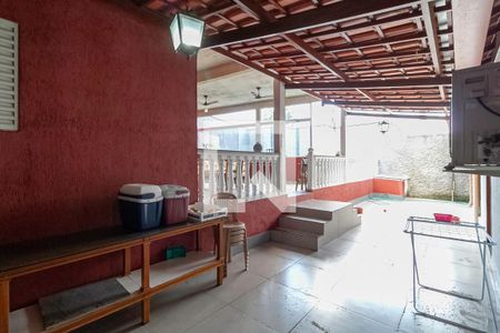 Casa à venda com 260m², 3 quartos e 4 vagasVaranda